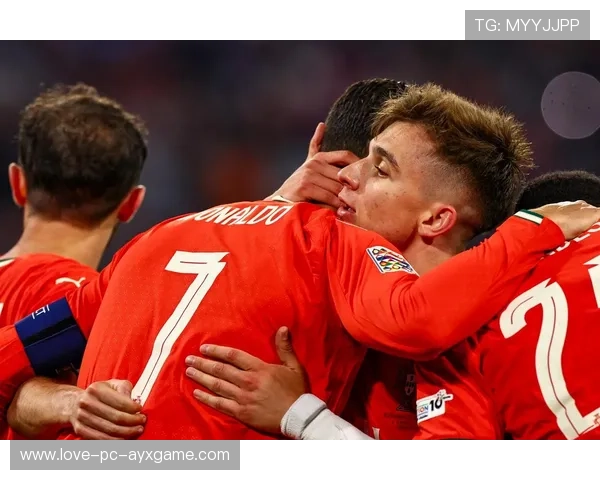 拜仁再度逆转葡萄牙体育，安联见证经典战役