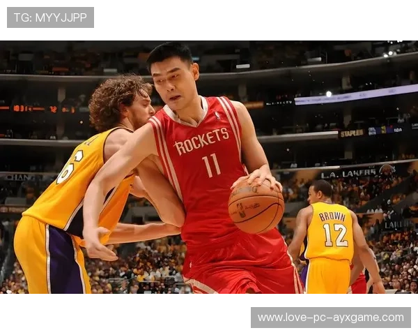 NBA失平衡三分却稳稳命中：极致技巧背后的隐秘力量